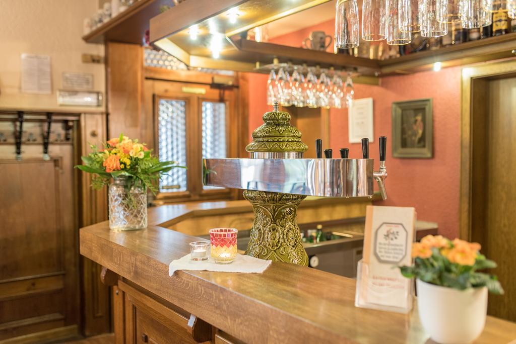Gasthaus Zum Specht ヘースバッハ エクステリア 写真